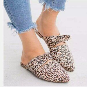 Qupid Cheetah Print Slip On Point Toe Bow Detail Flats Mules Size 8